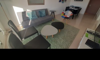 Alquiler de Verano, 1 dormitorio, piso alto, vista al atardecer, Amenities, Playa Brava, Punta del Este.