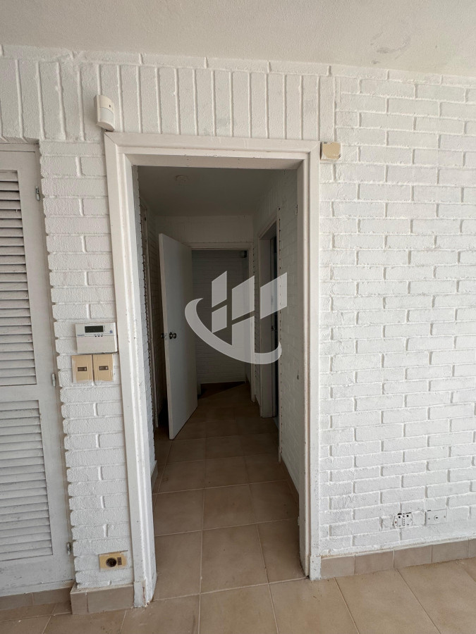 Casa ID.1568 - Casa en Venta Primera linea a la laguna. Punta Ballena.