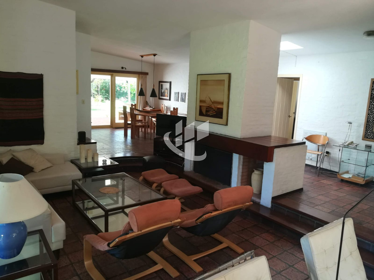 Casa ID.1394 - PUNTA DEL ESTE RINCON DEL INDIO EXCELENTE PROPIEDAD, PISCINA