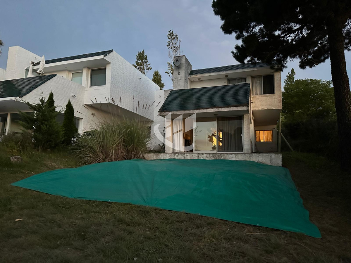 Casa ID.1606 - Alquiler Temporada, Casa, Punta Ballena, Con vista, Punta del Este