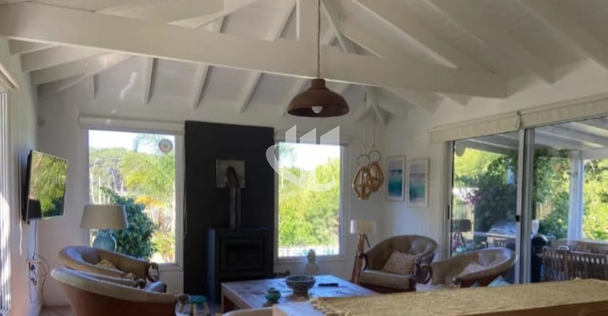 Casa ID.729 - Alquiler anual e invernal, 4 dormitorios, Brava, Punta del Este