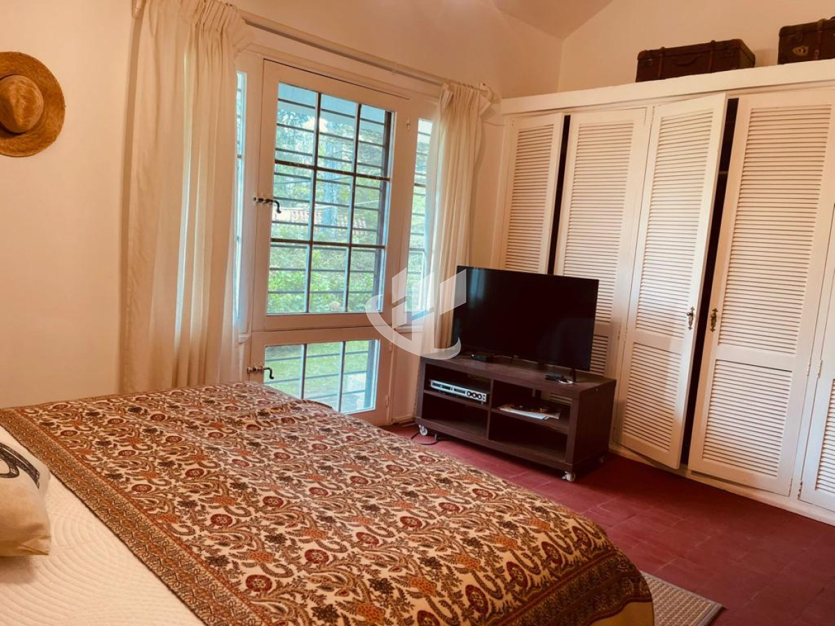 Casa ID.642 - Alquiler de verano, casa, 3 dormitorios mas dep, Cantegril, Punta del Este