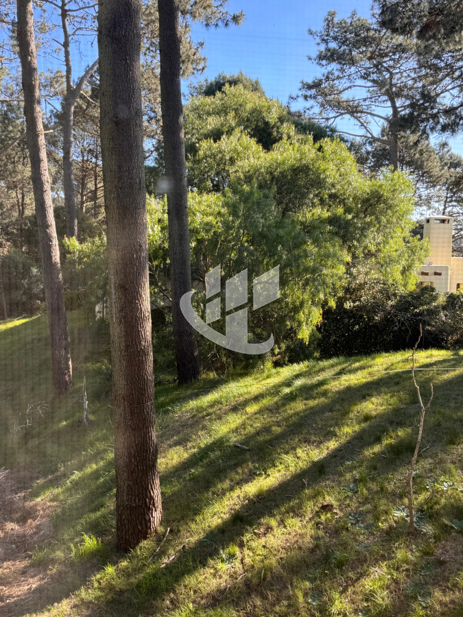 Casa ID.1568 - Casa en Venta Primera linea a la laguna. Punta Ballena.