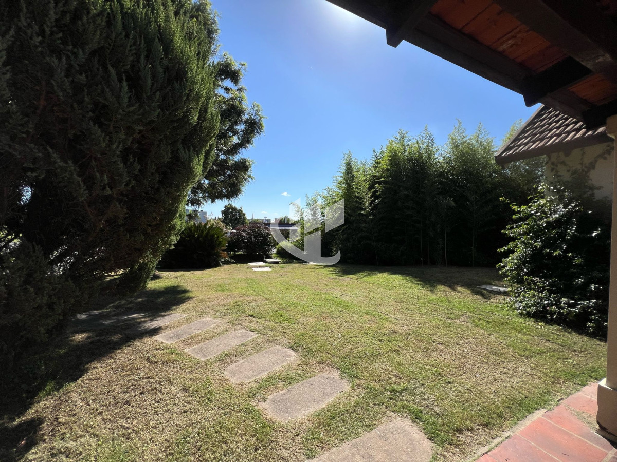 Casa ID.1782 - CASA EN COUNTRY SAN ISIDRO