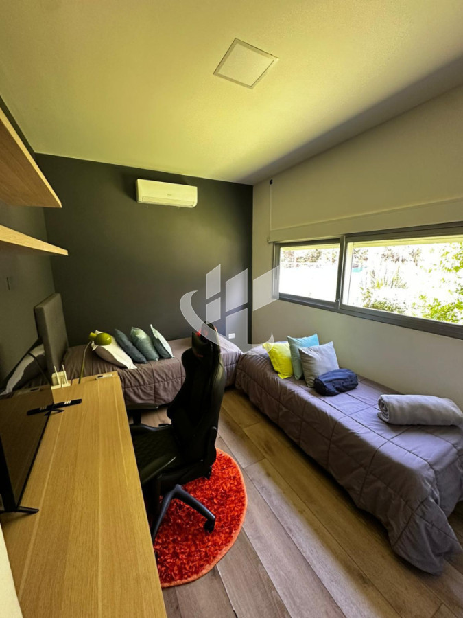 Casa ID.2405 - Alquiler de Verano, 3 dormitorios con piscina climatizada, Burnett, Punta del Este