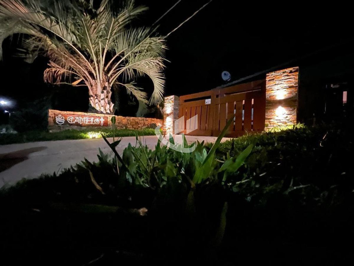 Casa ID.2395 - PUNTA DEL ESTE SAN RAFAEL 4 DORMITORIOS 2 BAÑOS PISCINA PARRILLERO