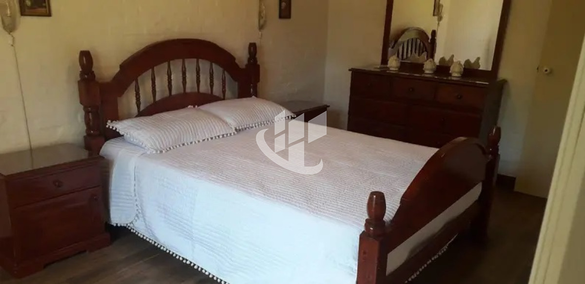 Casa ID.1435 - PUNTA BALLENA TIO TOM CASA DE 3DORMITORIOS PISCINA A 100 M DEL MAR 