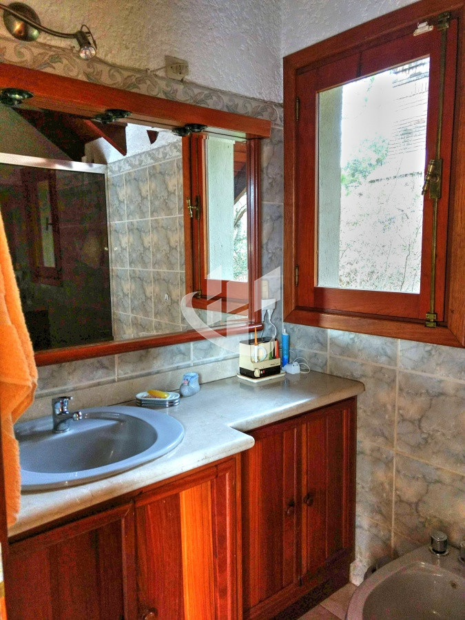 Casa ID.256 - Casa 3 dormitorios, esquinera, Cantegril, Punta del Este