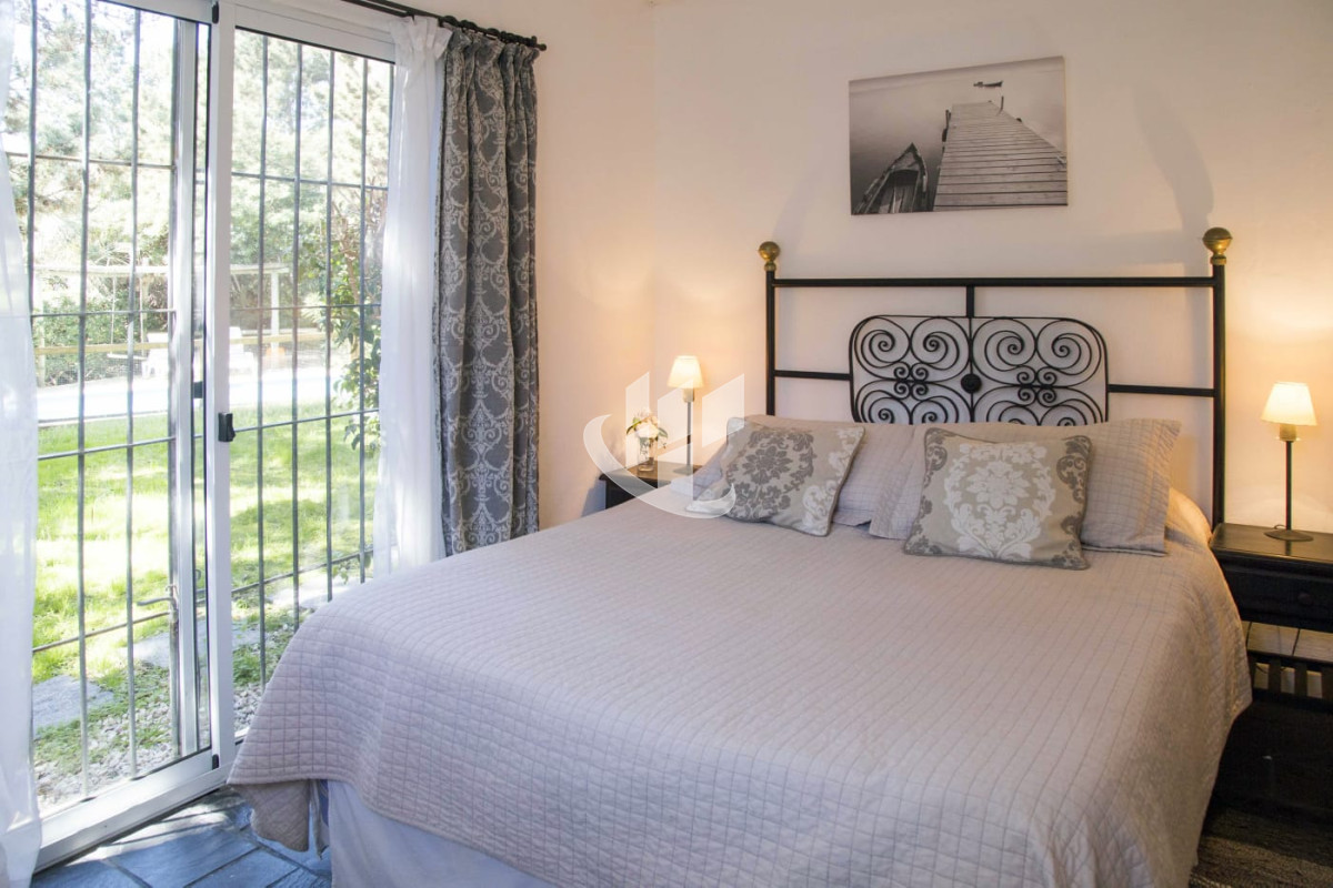 Casa ID.1430 - PUNTA DEL ESTE TIO TOM CASA DE 4 DORMITORIOS PISCINA A METROS DEL MAR!!