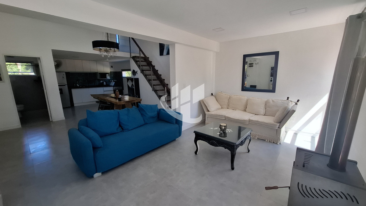 Casa ID.2237 - Alquiler de Verano, 3 dormitorios, piscina climatizada, Chihuahua, Punta Ballena