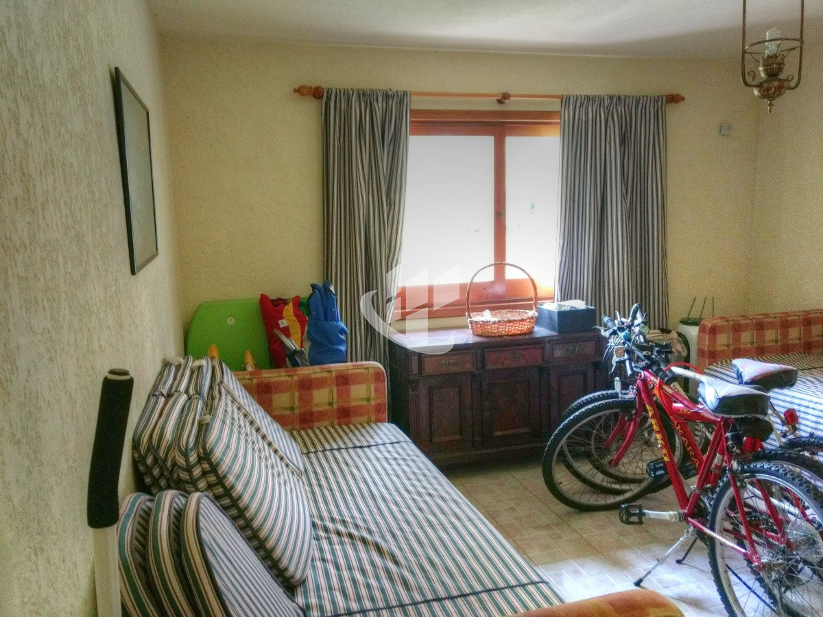 Casa ID.256 - Casa 3 dormitorios, esquinera, Cantegril, Punta del Este