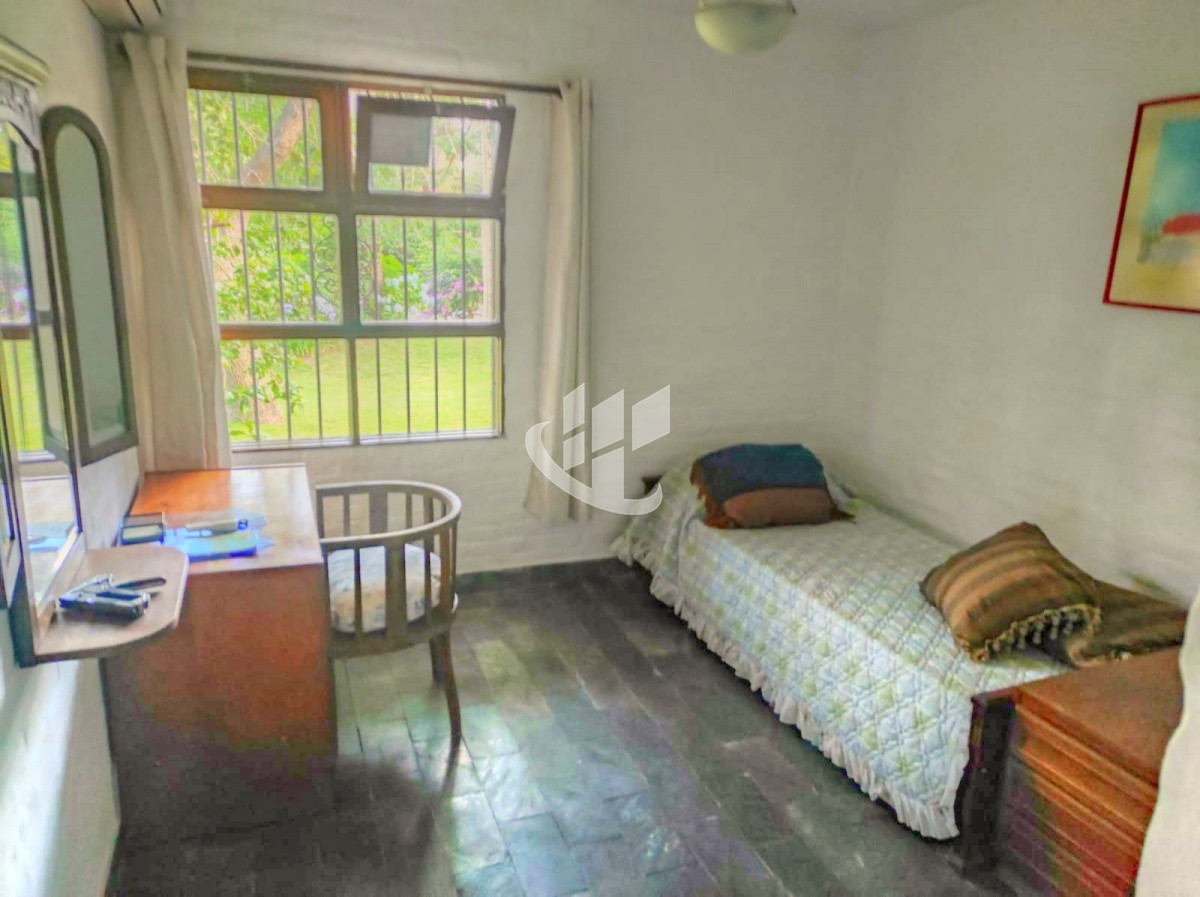 Casa ID.137 - Alquiler invernal, casa cercada, san Rafael punta del este, 4 dormitorio