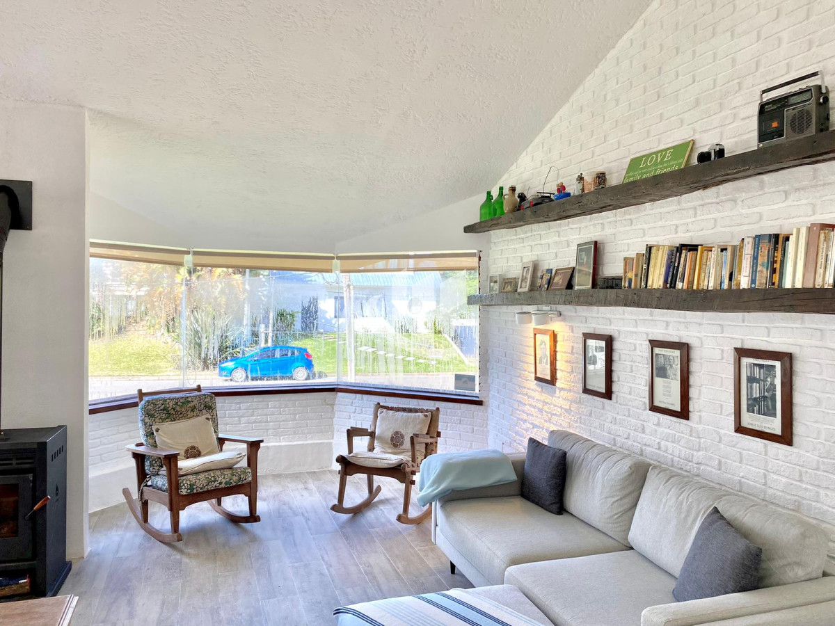 Casa ID.1223 - Alquiler anual casa 4 dormitorios en Punta del Este 
