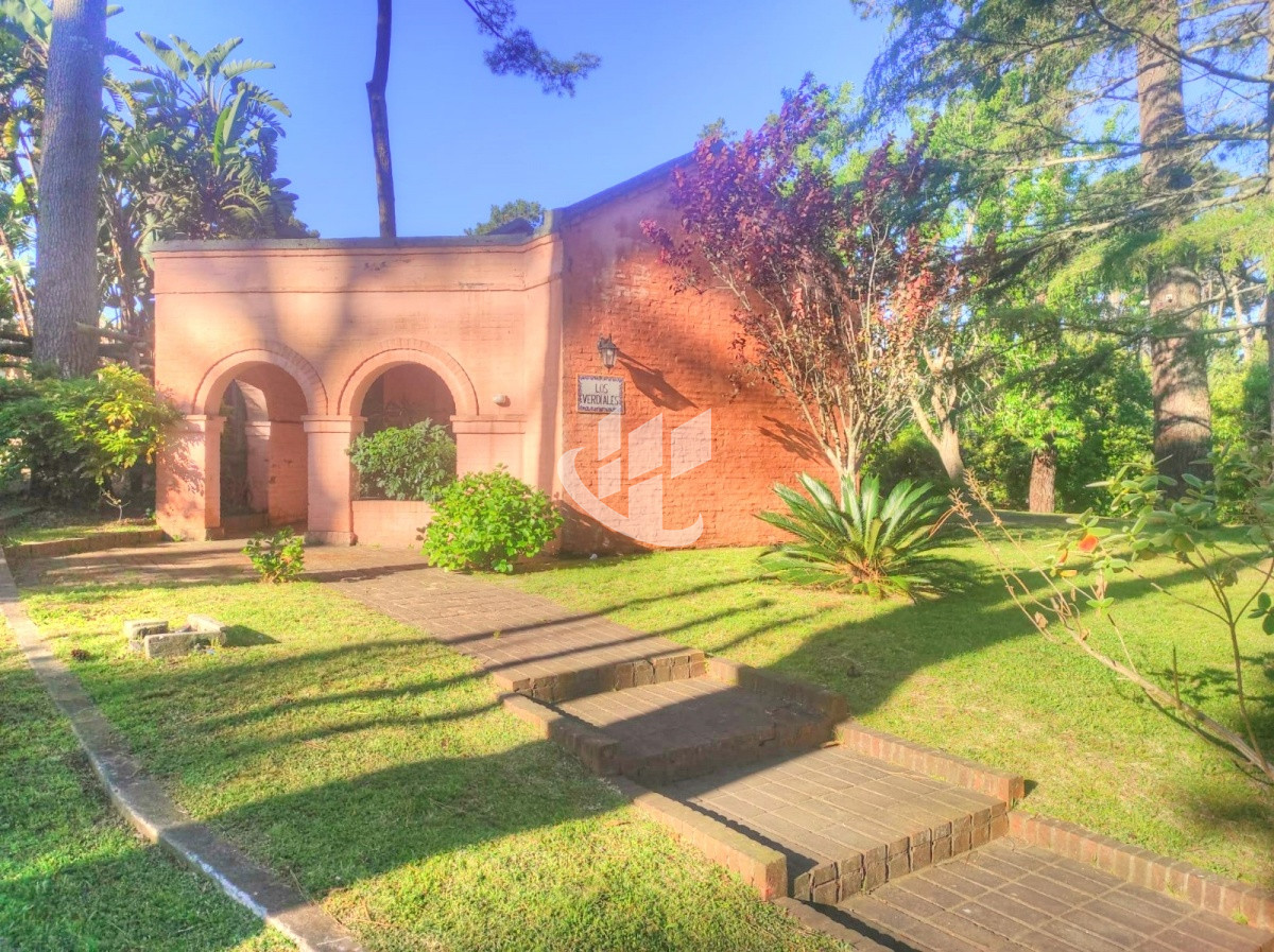 Casa ID.137 - Alquiler invernal, casa cercada, san Rafael punta del este, 4 dormitorio