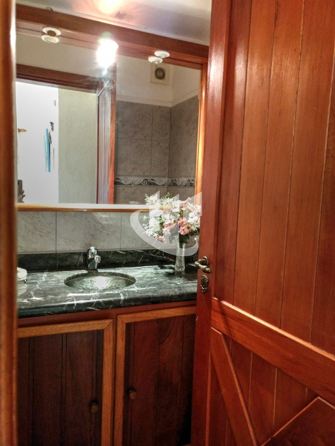 Casa ID.256 - Casa 3 dormitorios, esquinera, Cantegril, Punta del Este