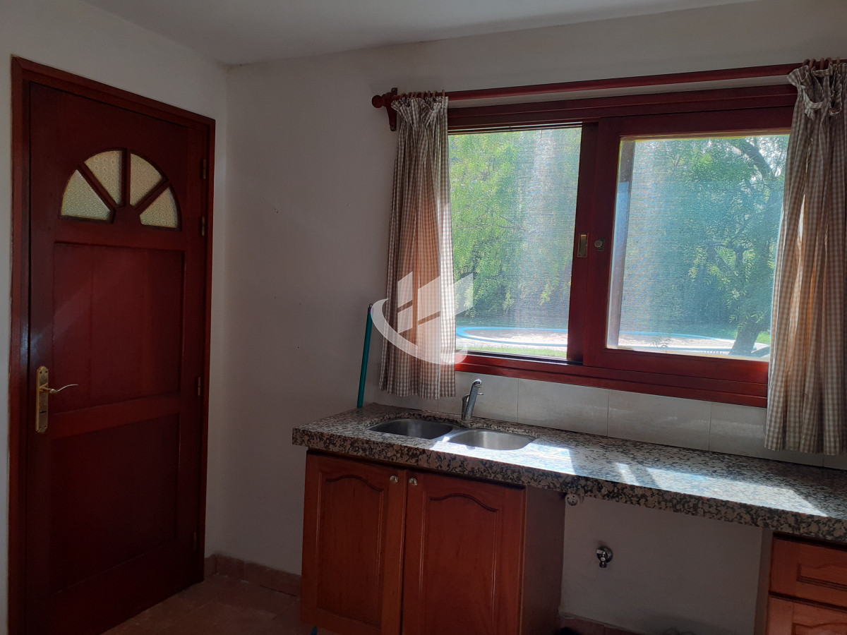 Casa ID.1883 - - PROXIMO INGRESO - HERMOSA CASA DE 3 DORMITORIOS