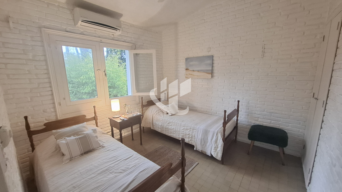 Casa ID.2054 - Alquiler de Verano, 4 dormitorios, San Rafael, Punta del Este