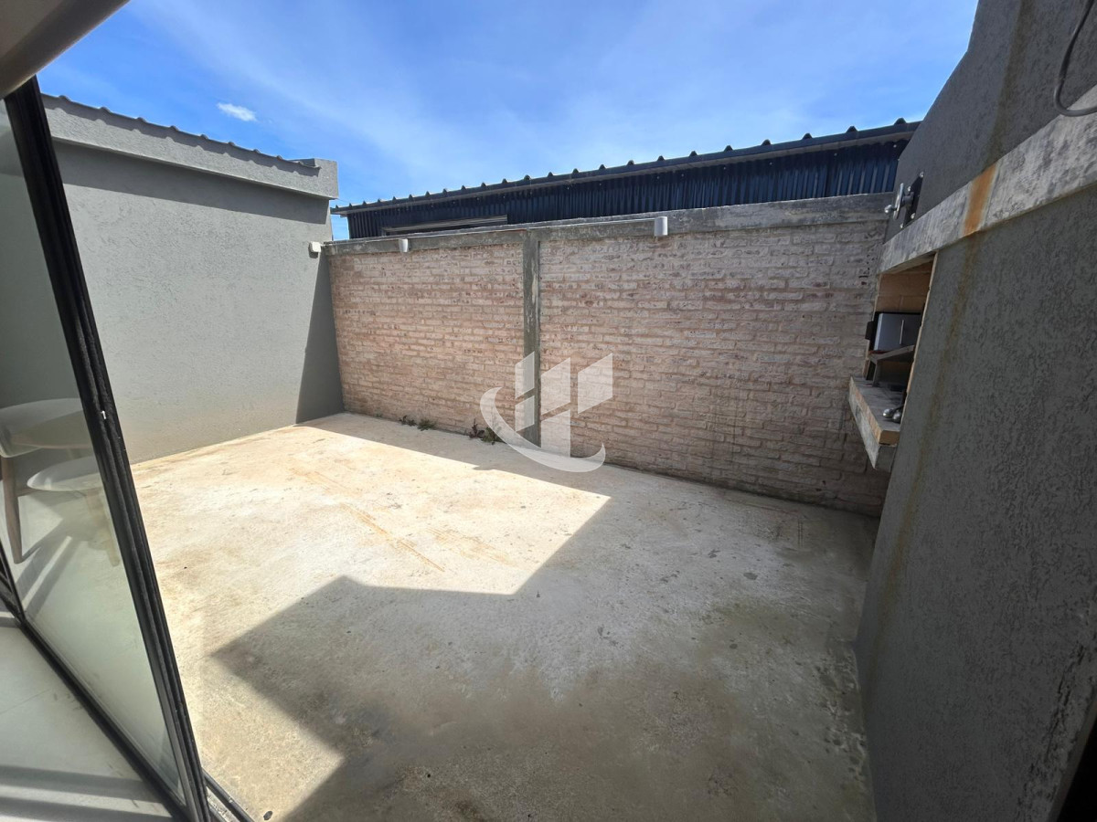 Casa ID.2259 - Venta Casa 2 Dormitorios Moderna con Parrillero a Estrenar