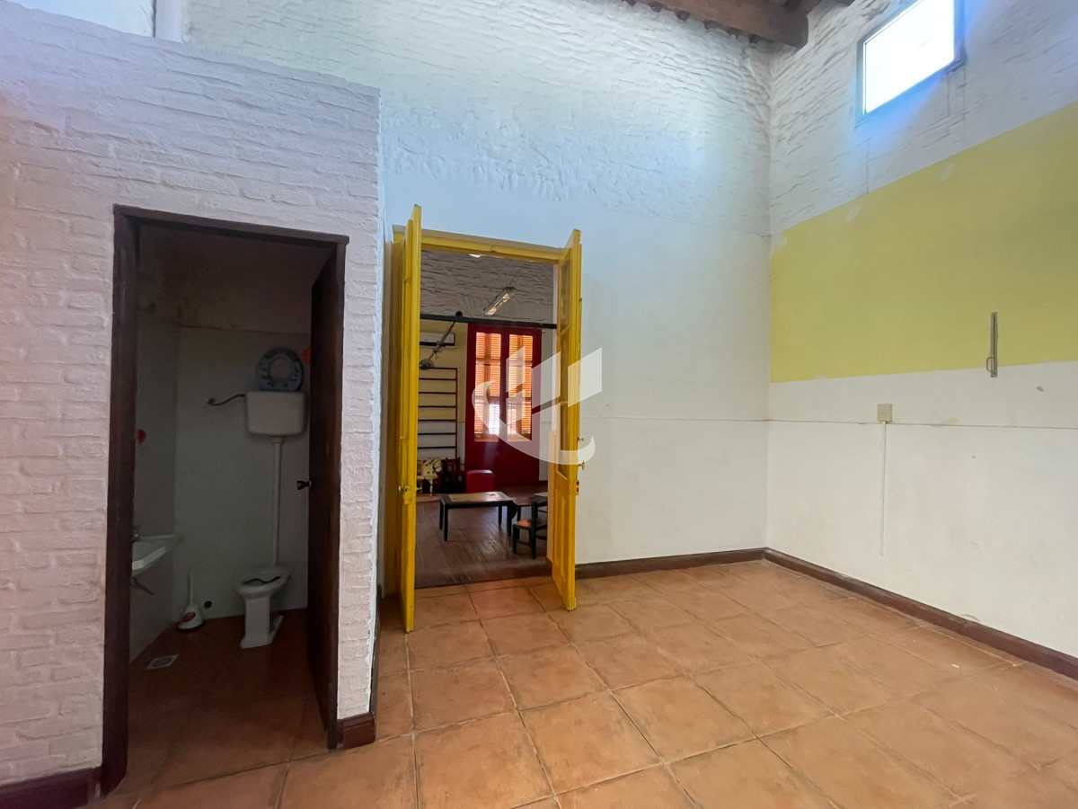 Casa ID.2062 - CASA IDEAL PARA INSTITUTO, CAIF, OFICINAS