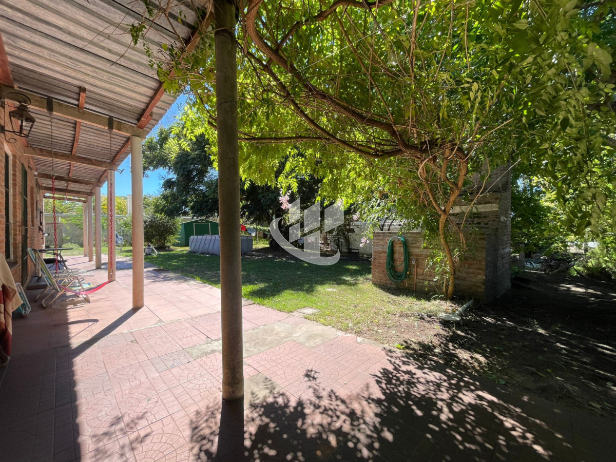 Casa ID.2525 - COMODIDAD Y ESPACIO: CASA DE 3 DORMITORIOS CON GRAN FONDO