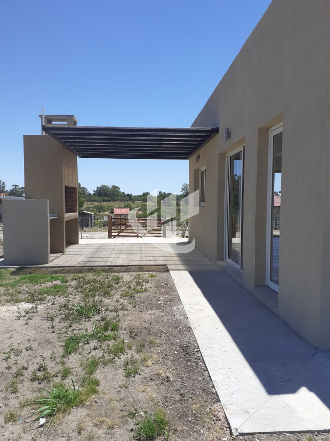 Casa ID.2021 - - PROXIMO INGRESO - EXCELENTE CASA DE 2 DORMITORIOS EN ARRAYANES