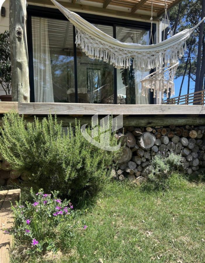 Casa ID.2814 - CASA EN EL BOSQUE 2 DORMITORIOS CON PISCINA CLIMATIZADA Y JACUZZI - BARRA VERDE