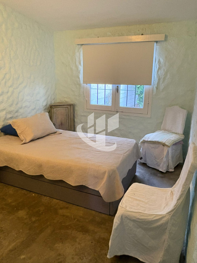 Casa ID.2418 - LA BARRA A 1 CUADRA DEL PUENTE 3 DORMITORIOS 2 BAÑOS PARRILLERO