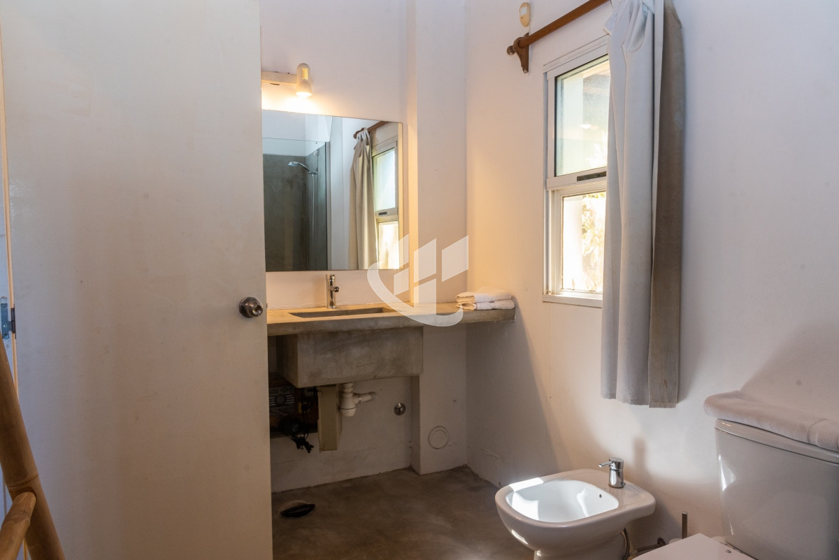 Casa ID.655 - Venta, casa, 4 dormitorios, Arenas de Jose Ignacio.