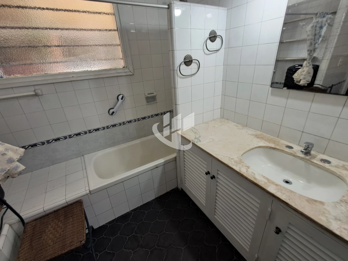 Casa ID.2406 - PUNTA DEL ESTE MANSA 5 DORMITORIOS 3 BAÑOS SE ALQUILA ENERO