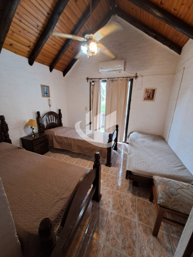 Casa ID.2955 - PUNTA BALLENA TIO TOM CASA DE 4 SUITES PISCINA A METROS DEL MAR EN ALQUILER