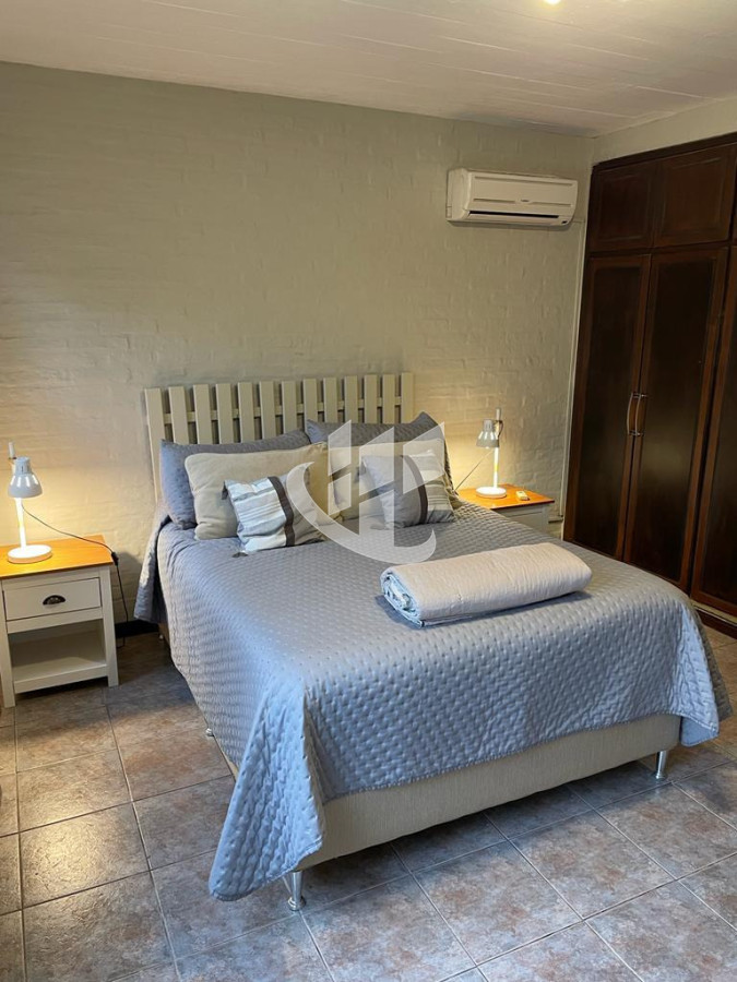Casa ID.2501 - PUNTA DEL ESTE BARRIO MARLY 4 DORMITORIOS PISCINA ALQUILER ANUAL Y TEMPORADA