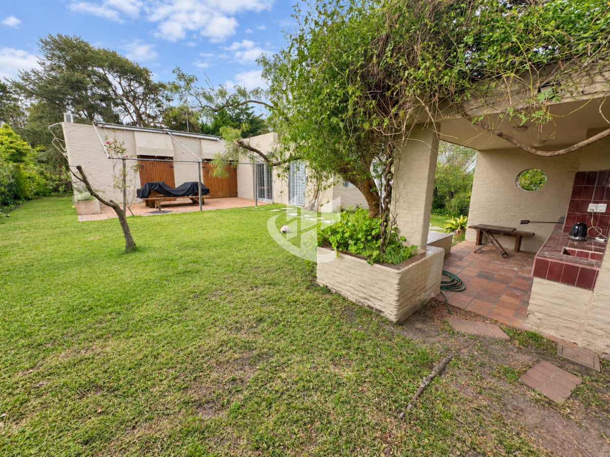 Casa ID.2057 - PUNTA DEL ESTE RINCON DEL INDIO CASA 4 DORMITORIOS PISCINA CLIMATIZADA