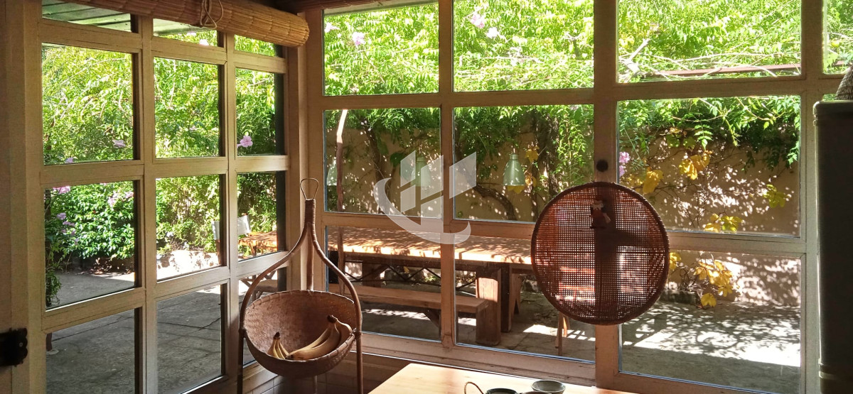 Casa ID.689 - Venta, casa, 3 suites mas dep, La Barra, Punta del Este