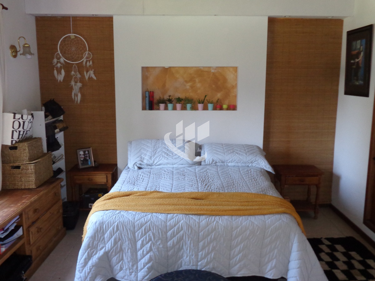 Casa ID.2109 - PUNTA DEL ESTE MARLY CASA DE 4 DORMITORIOS PISCINA EN ALQUILER TEMPORAL