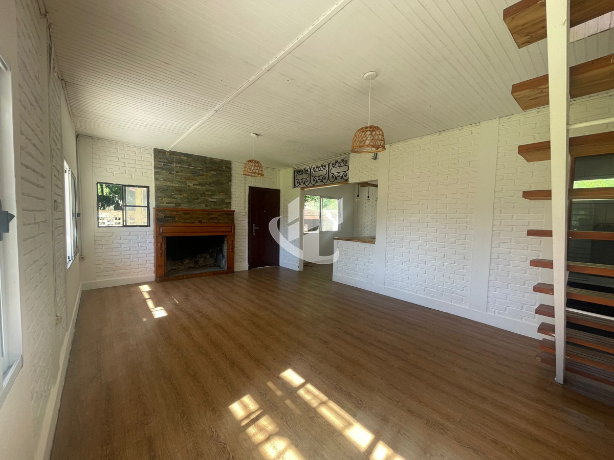 Casa ID.2322 - CASA DE 3 DORMITORIOS CON PISCINA