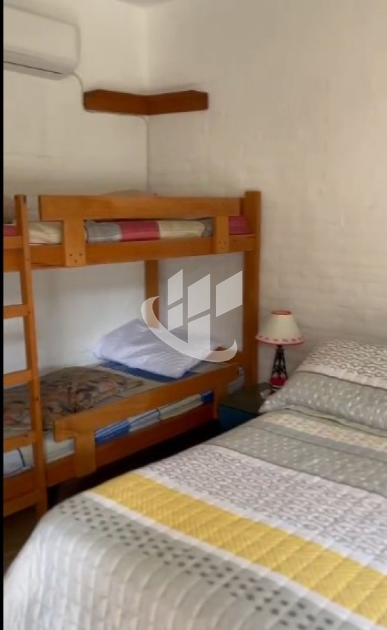 Casa ID.1680 - Alquiler de verano, 4 dormitorios, 3 baños, piscina climatizada, Mansa, Punta del Este