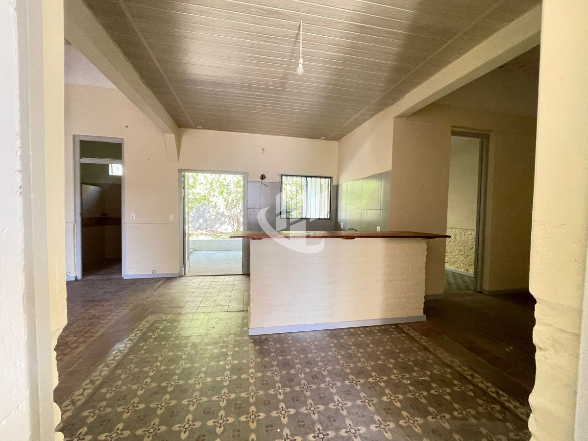 Casa ID.2221 - CASA DE 3 DORMITORIOS CON GARAJE
