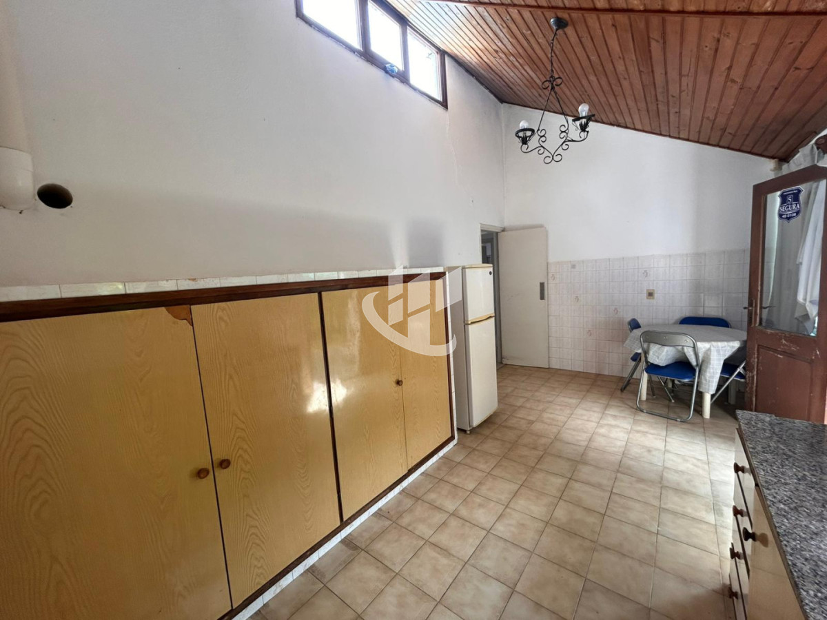 Casa ID.2410 - Casa en alquiler anual 2 Dormitorios, Jardines de Córdoba, Punta del Este