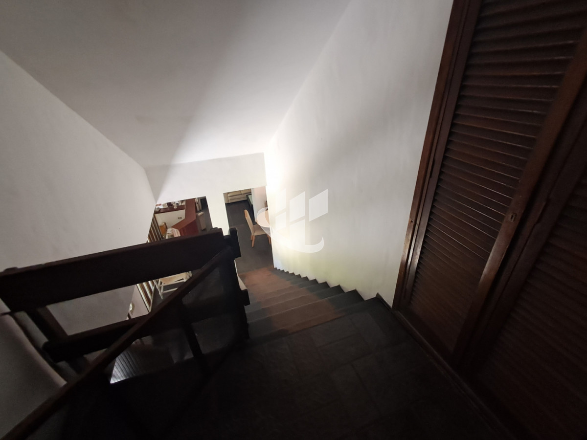 Casa ID.2333 - PUNTA DEL ESTE MANSA A METROS DEL MAR HERMOSA PROPIEDAD CON POTENCIAL