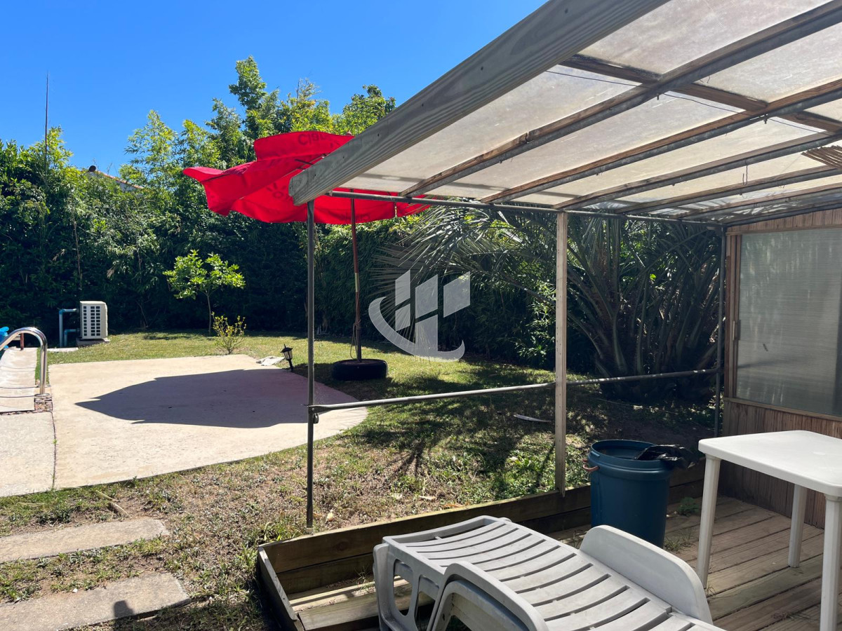 Casa ID.978 - ALQUILER CASA  ANUAL PUNTA DEL ESTE   MODERNA ,PISCINA CLIMATIZADA 