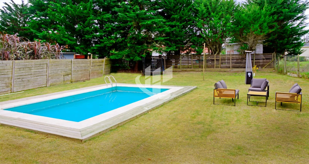 Casa ID.2444 - PUNTA DEL ESTE MARLY CASA DE 3 DORMITORIOS Y 3 BAÑOS PISCINA CLIMATIZADA