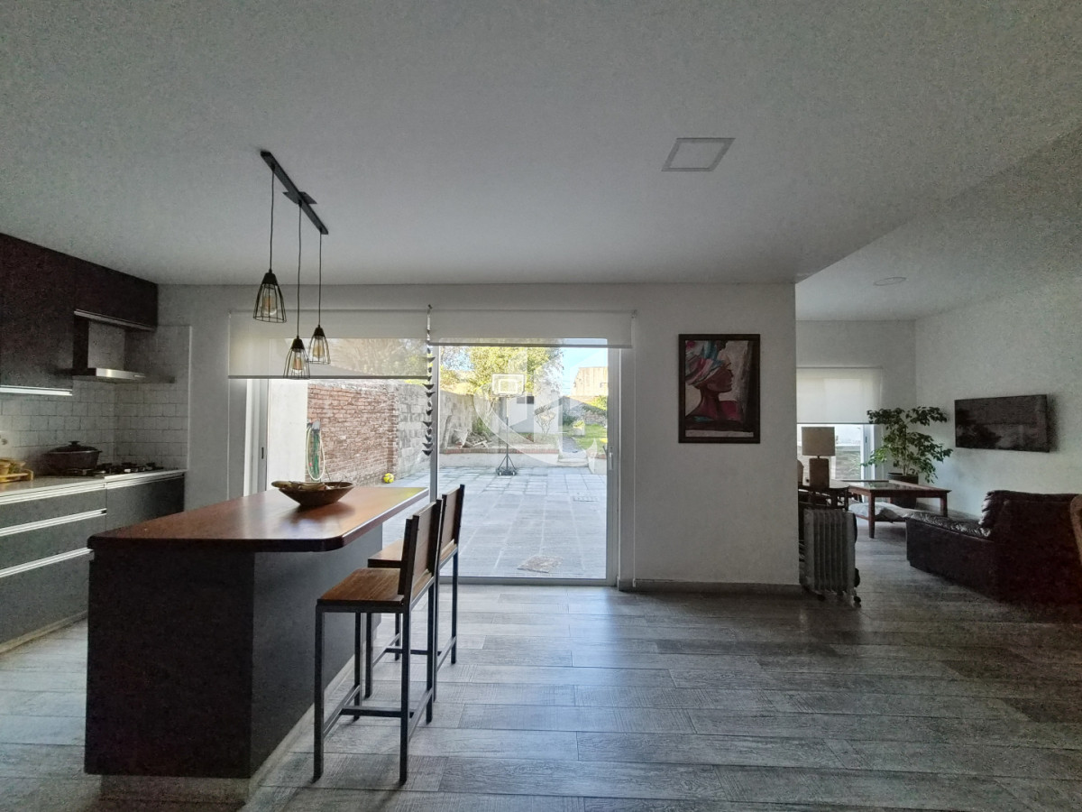Casa ID.2659 - CASA AMOBLADA DE 5 DORMITORIOS