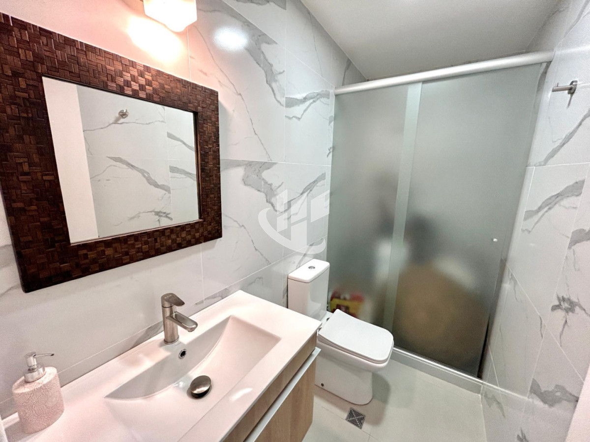 Casa ID.2899 - PUNTA DEL ESTE LUGANO HERMOSA CASA DE 4 DORMITORIOS PARRILLERO PISCINA CLIMATIZADA EN ALQUILER TEMPORAL
