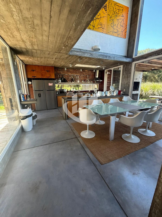 Casa ID.2390 - CASA ALQUILER TEMPORARIO - PUNTA DEL ESTE - LAGUNA DE LOS CISNES