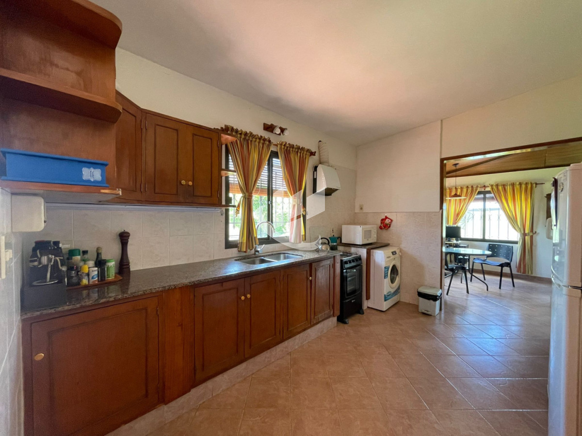 Casa ID.2396 - CASA EN MERCEDES