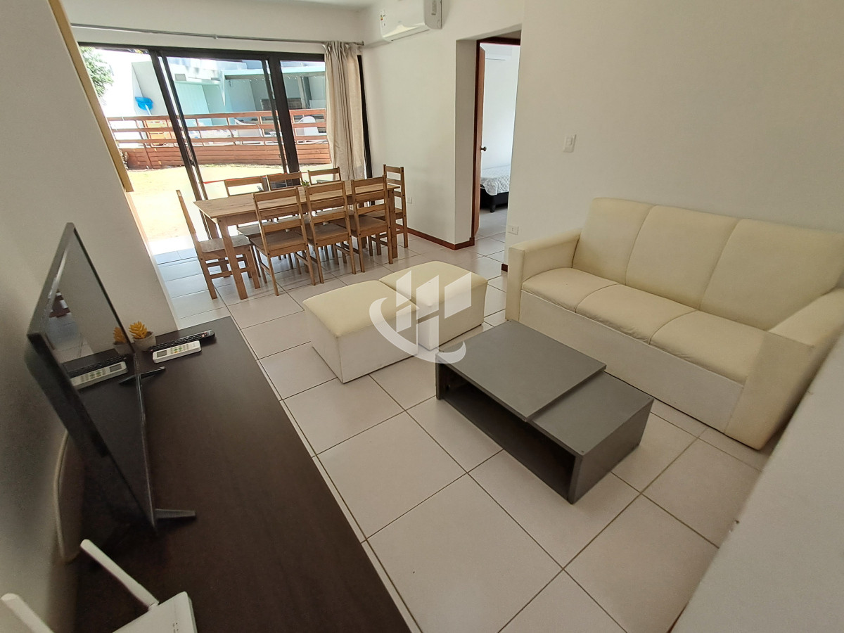 Casa ID.1626 - PUNTA DEL ESTE CANTEGRIL CASA PH EN VENTA 3 DORMITORIOS PISCINA