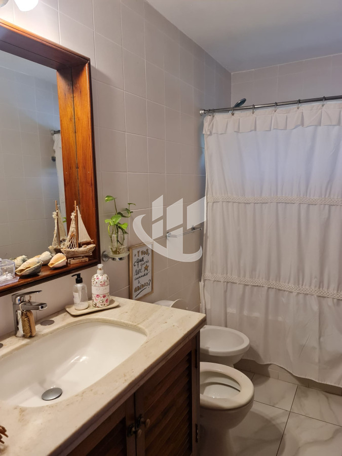 Casa ID.1208 - VENDO