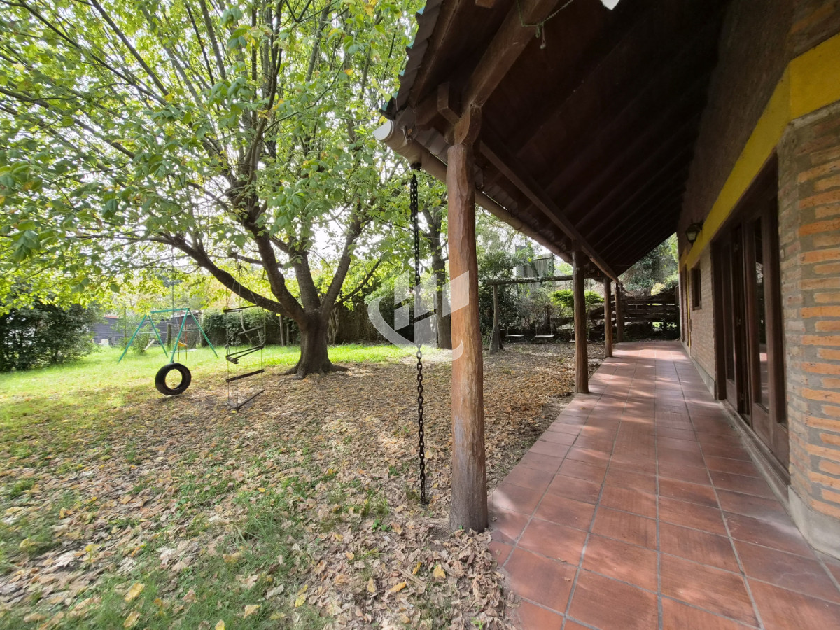 Casa ID.2583 - CASA EN EXCELENTE CONDICIONES, LISTA PARA INGRESAR