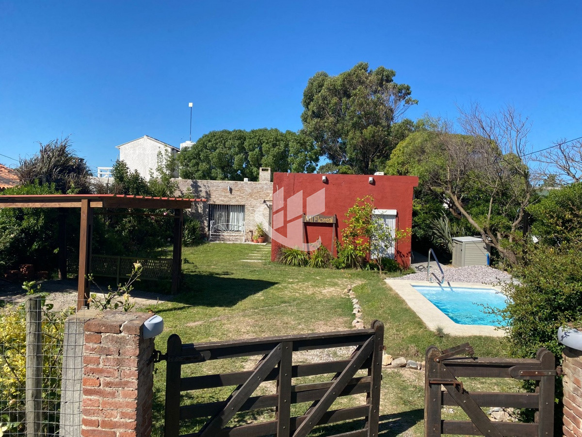 Casa ID.2056 - MANANTIALES BRIO. BUENOS AIRES HERMOSA CASA DE 2 DORMITORIOS Y PISCINA A METROS DEL MAR!!!!