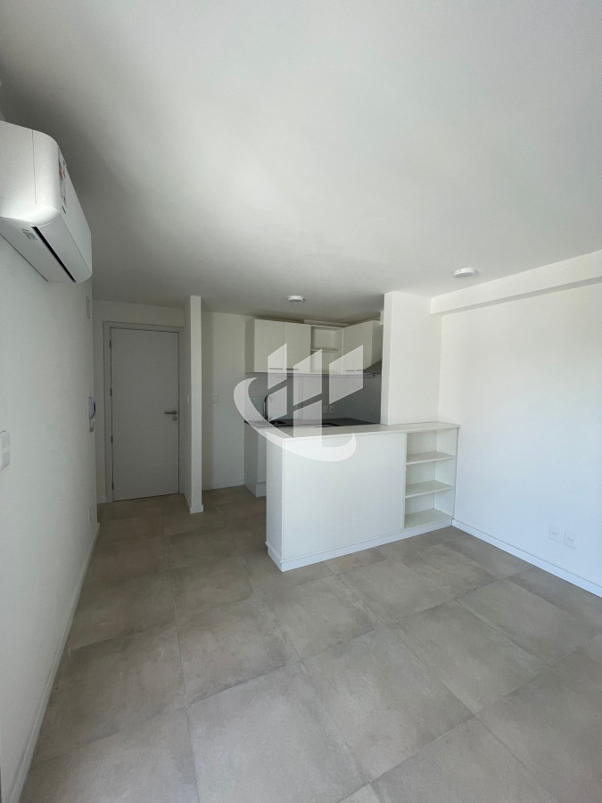Casa ID.864 - - RESERVADO - APARTAMENTO DE 1D CON GARAGE 
